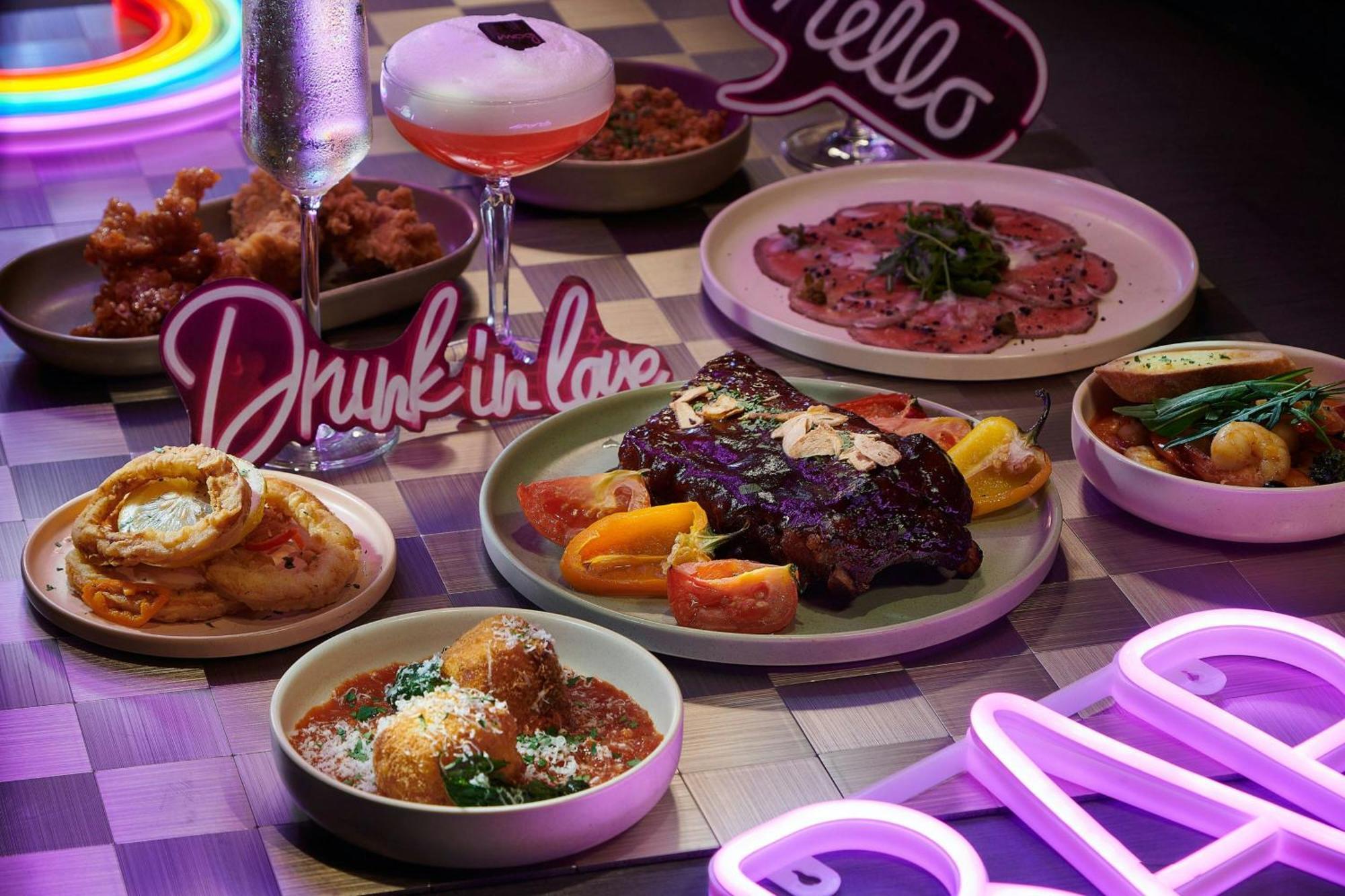 Отель Moxy Seoul Myeongdong Экстерьер фото